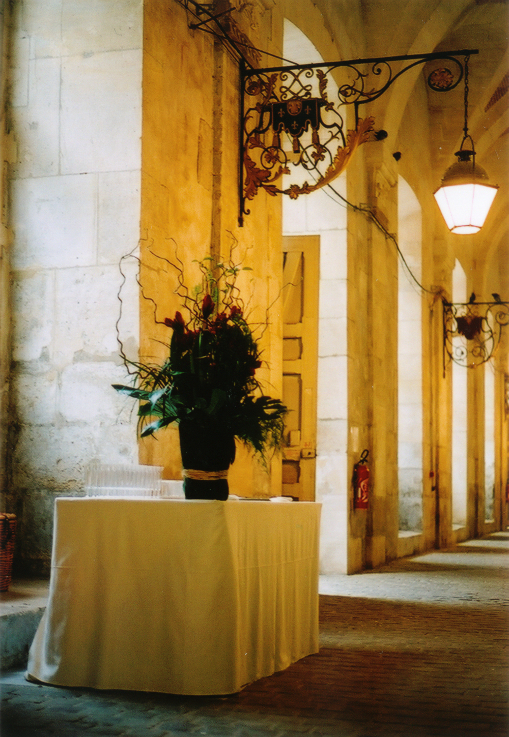 Accueil VIP dans les Écuries – espace historique et majestueux
