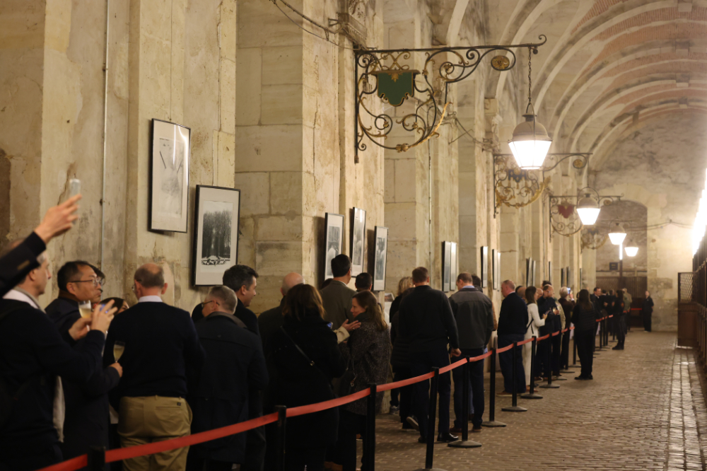 Écurie de l'Académie Équestre de Versailles - format cocktail débout pour 350 personnes
