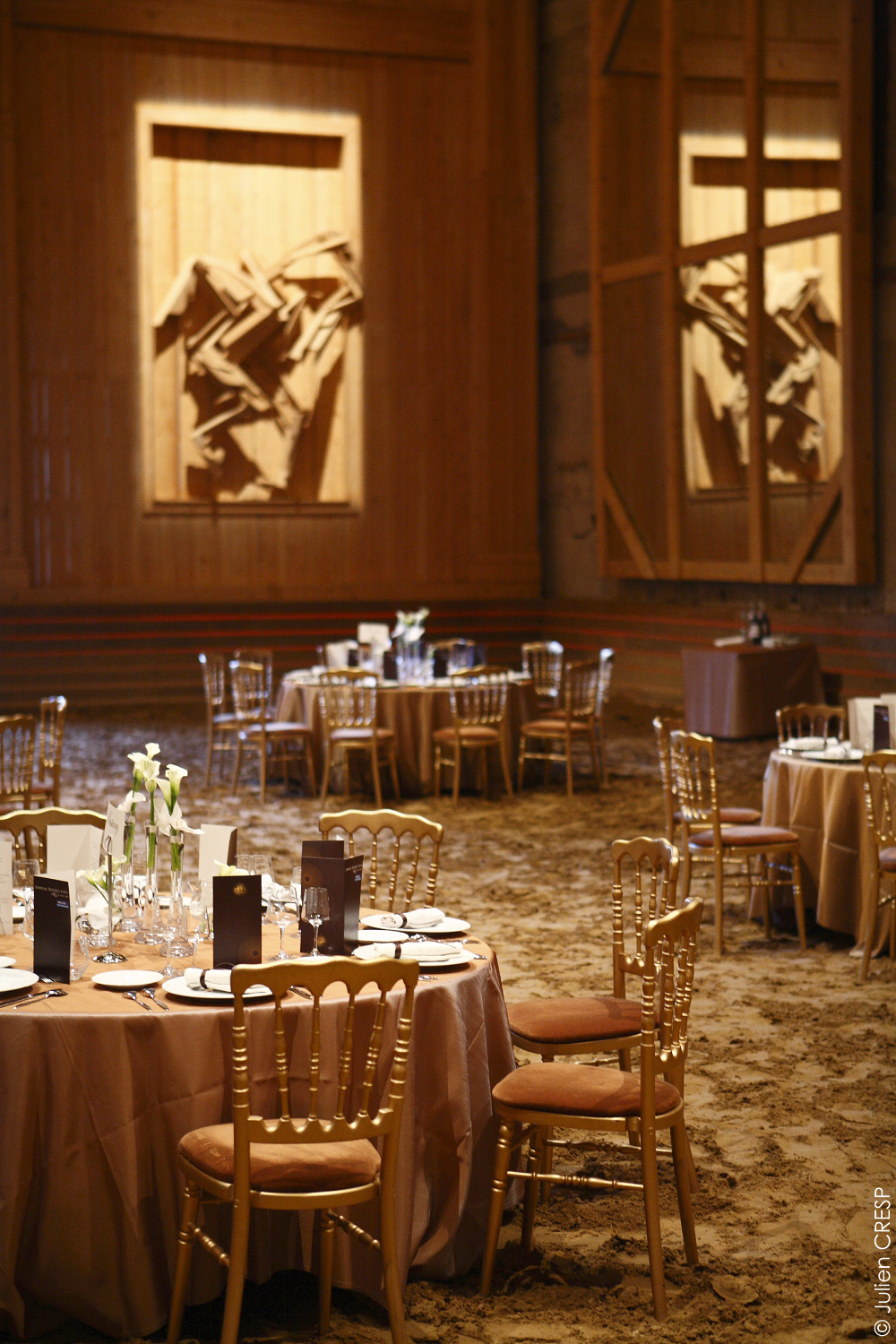 Manège de l'Académie Équestre de Versailles - Format dîner assis pour une configuration de 200 personnes