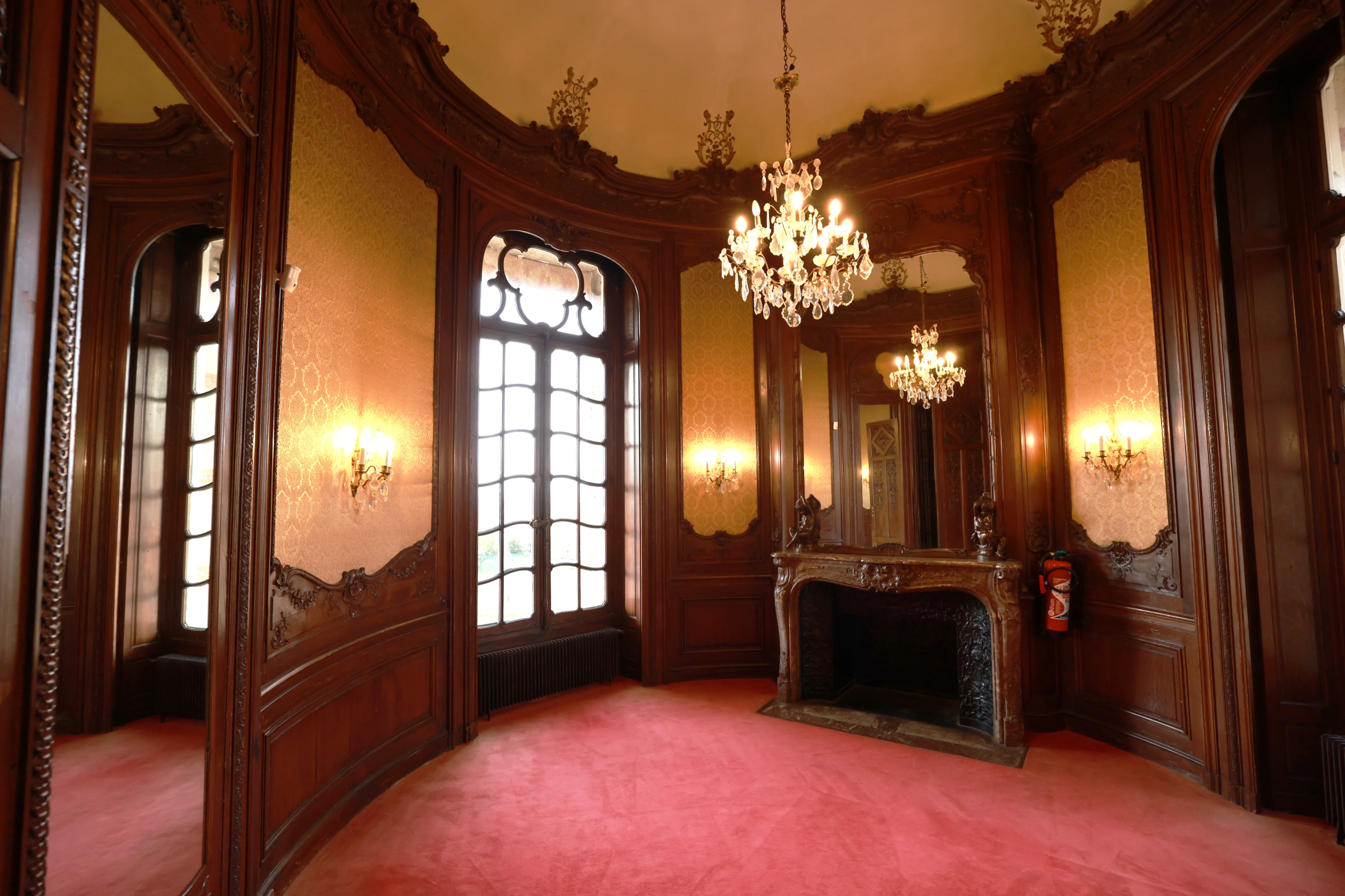 Dîner de gala au Manège de l’Académie Équestre, 300 convives à Versailles